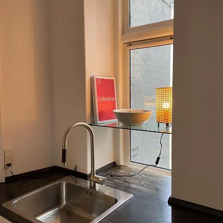 Amazing Lakeside 2br *
