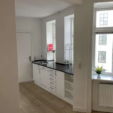Amazing Lakeside 2br كوبنهاجن